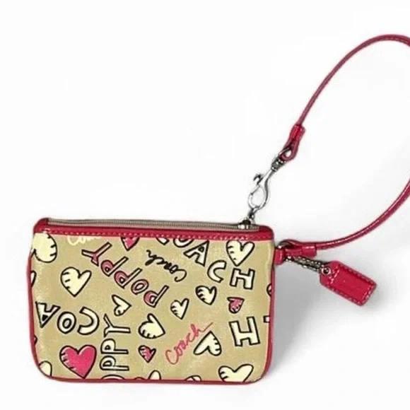 Coach Poppy Graffiti Heart Doodle Print Wristlet NWOT - Picture 4 of 7